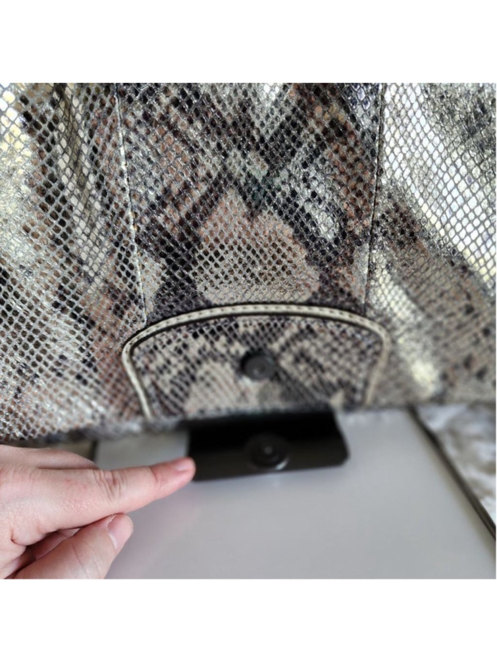 NWOT Coach Limited Edition Metallic Snakeskin Clutch - Picture 8 of 16